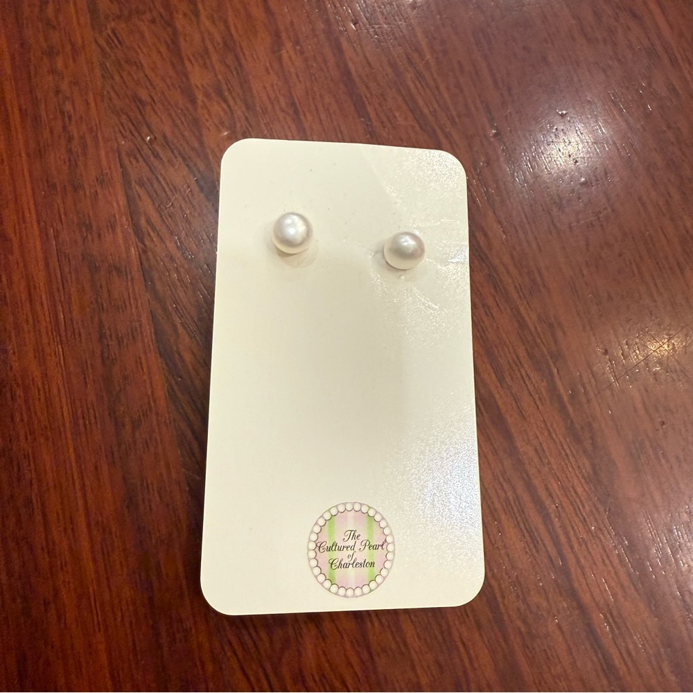 Elegant Pearl Stud Earrings